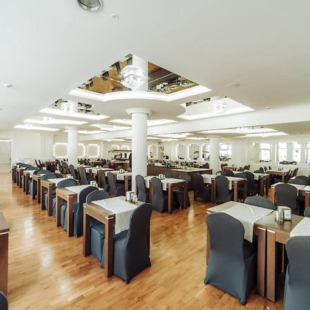 Hotel Jantar Wellness & Spa Ustka Exterior photo