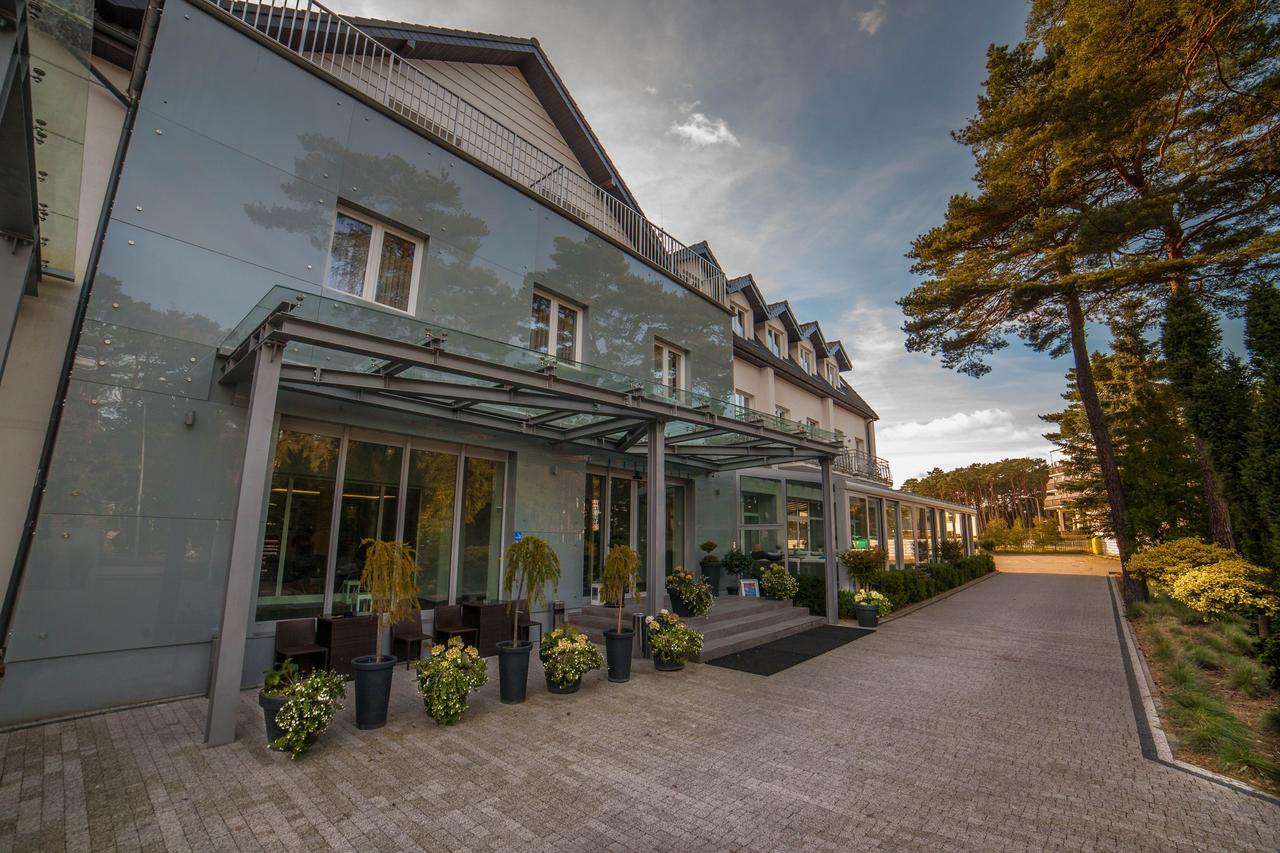 Hotel Jantar Wellness & Spa Ustka Exterior photo